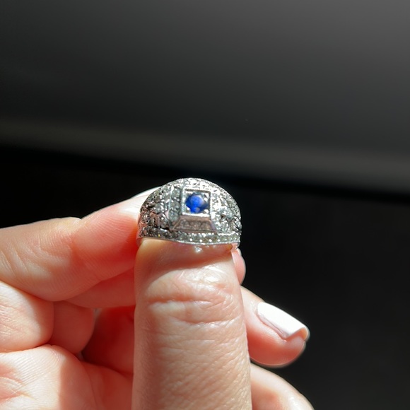 Diamond Ring - Picture 6 of 10